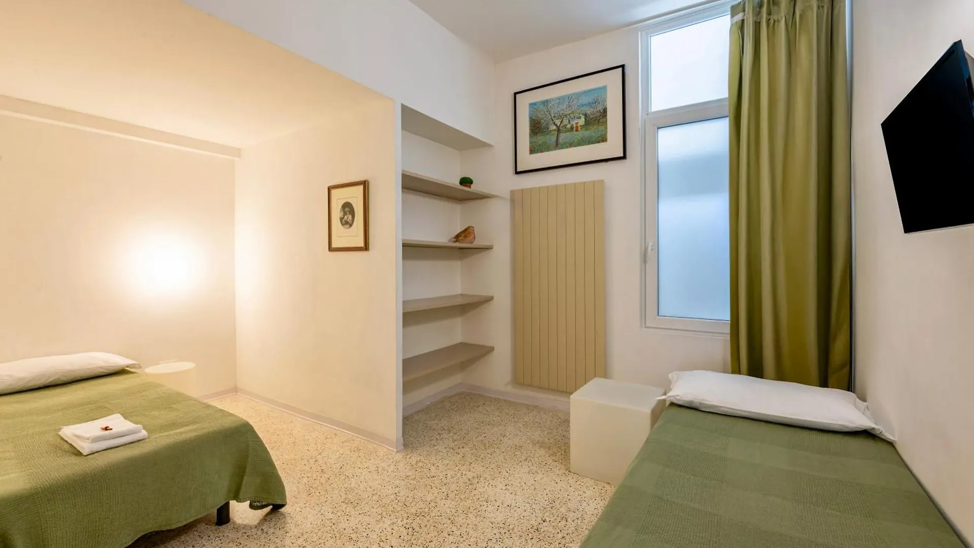 Navigli Apartments Milán 0*,