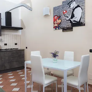 Exclusive Loft Banksy In Porta Romana Milan