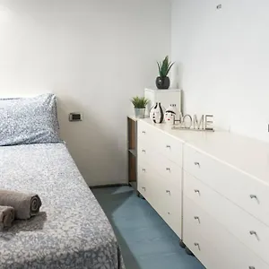  Apartamento Ven79 Loreto - Duomo - Near To The Central Station -