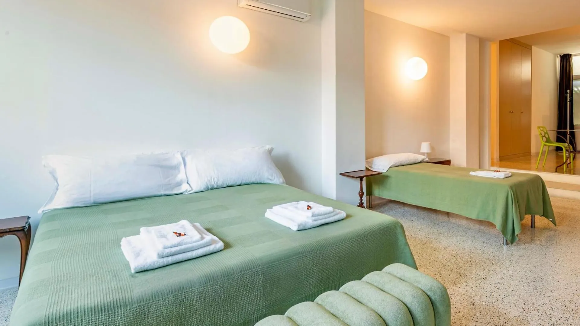 Navigli Apartments Milan Italy